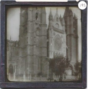 Grant Museum Lantern Slide of the Cathedral at León LDUCZ-192. Why is it in the Grant Museum collection? How was it used in the past?