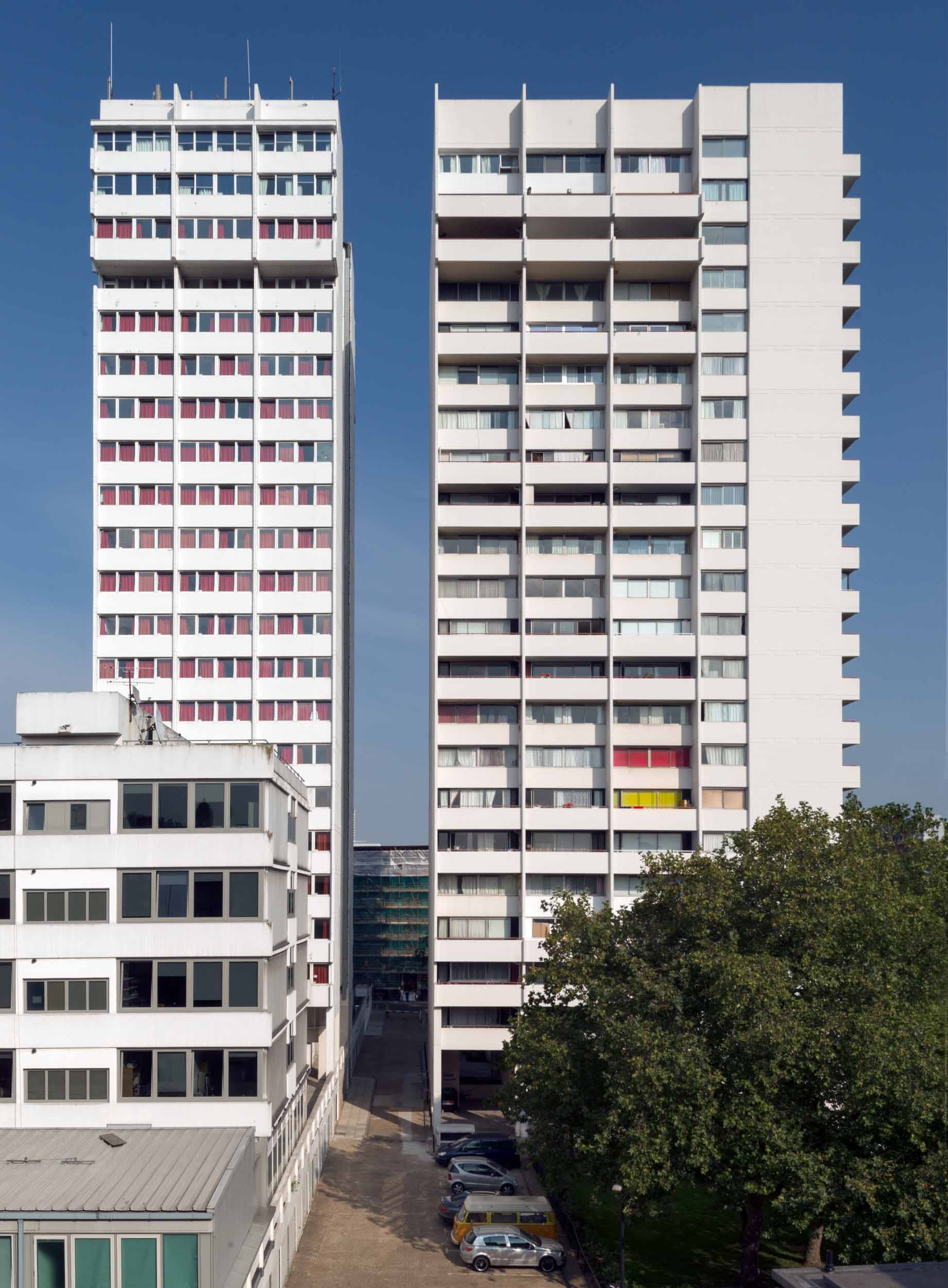 University of Westminster student housing tower at the Marylebone Road campus (left) and Luxborough Tower, looking east, 2014 (HEA photograph DP177602)